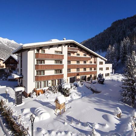 "Quality Hosts Arlberg" Hotel Garni Moessmer Sankt Anton am Arlberg Exteriér fotografie