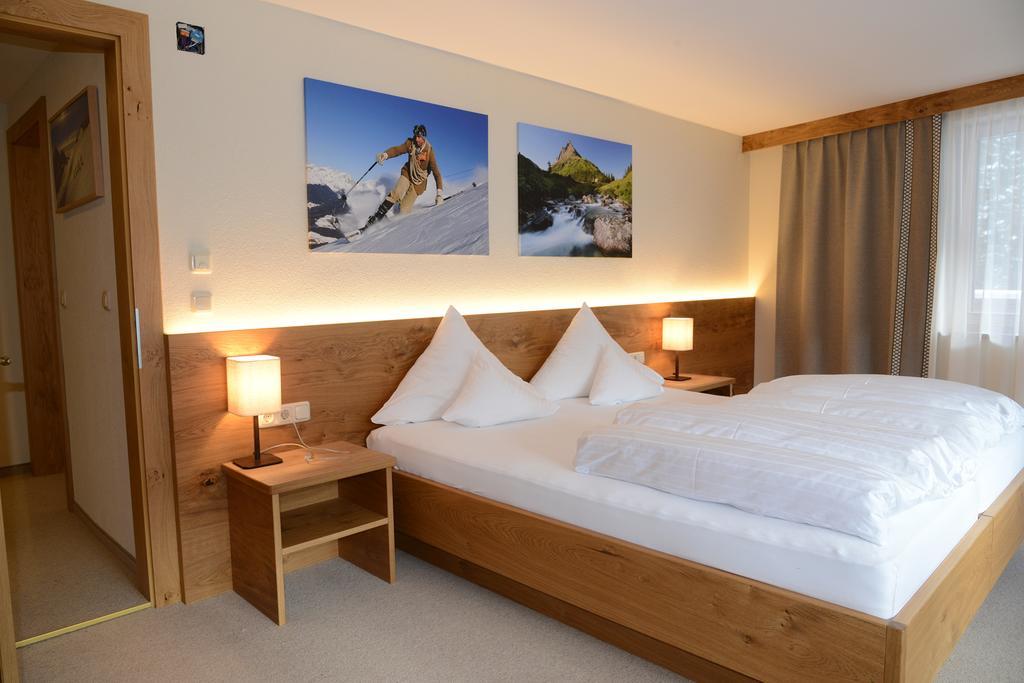 "Quality Hosts Arlberg" Hotel Garni Moessmer Sankt Anton am Arlberg Exteriér fotografie