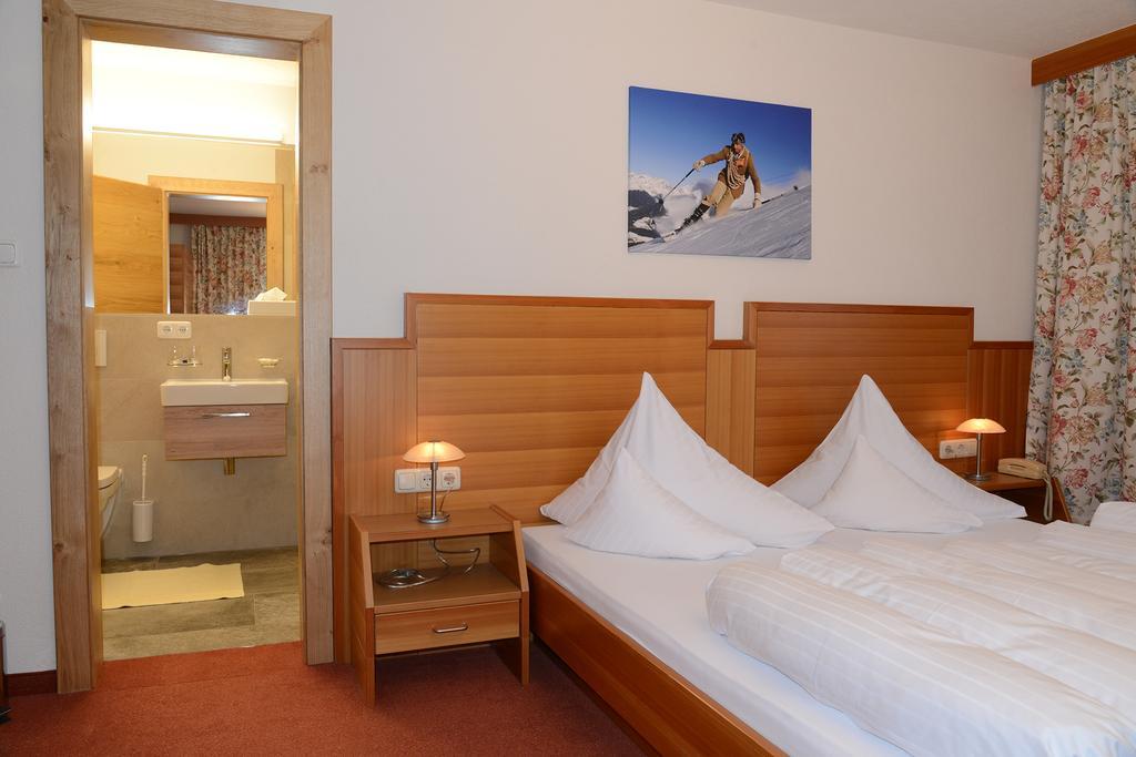 "Quality Hosts Arlberg" Hotel Garni Moessmer Sankt Anton am Arlberg Exteriér fotografie