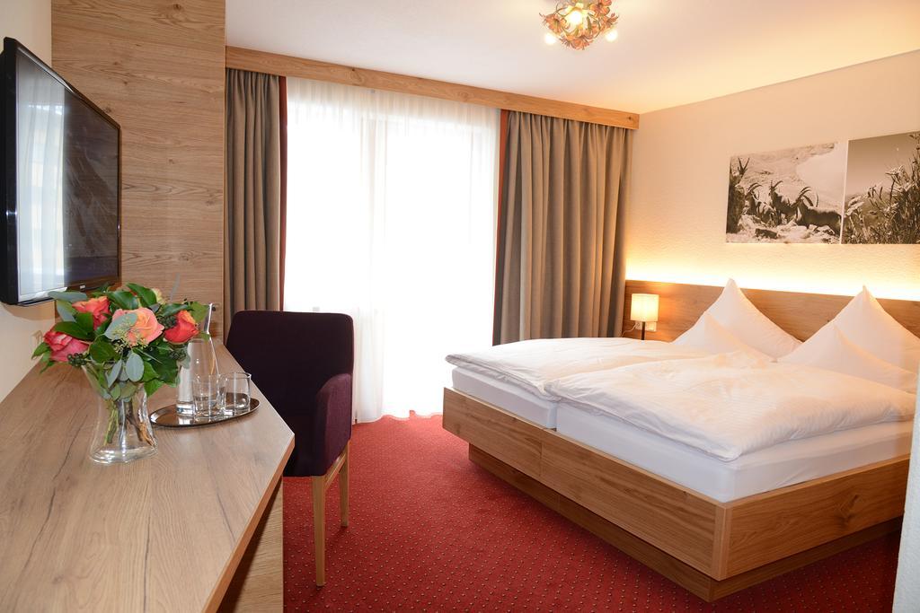 "Quality Hosts Arlberg" Hotel Garni Moessmer Sankt Anton am Arlberg Exteriér fotografie