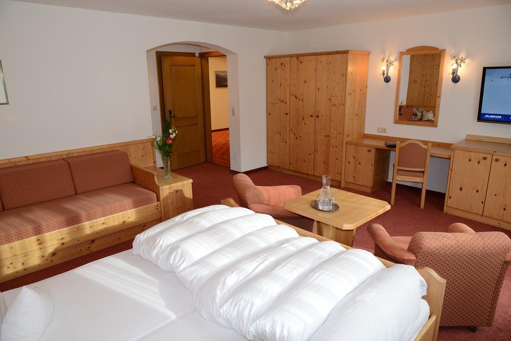"Quality Hosts Arlberg" Hotel Garni Moessmer Sankt Anton am Arlberg Exteriér fotografie