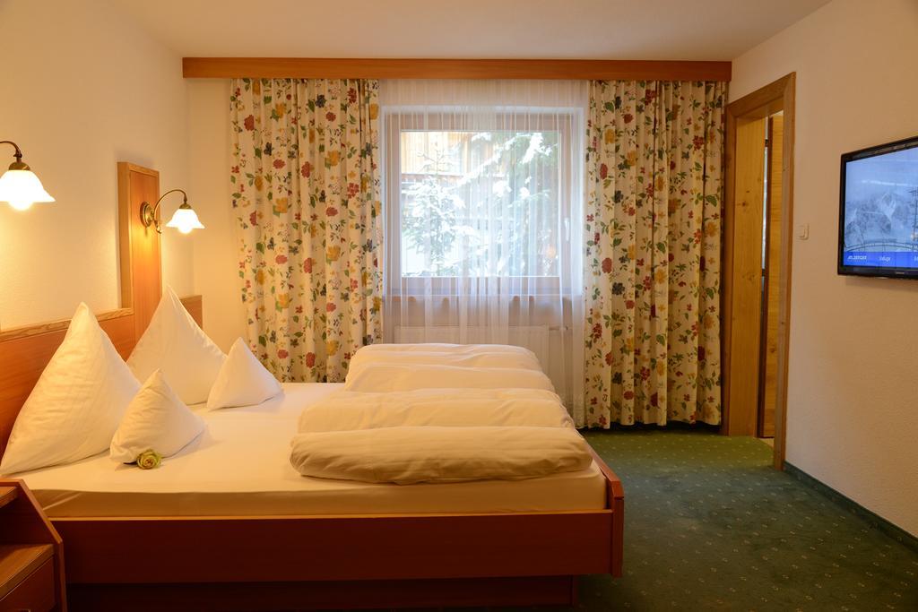 "Quality Hosts Arlberg" Hotel Garni Moessmer Sankt Anton am Arlberg Exteriér fotografie