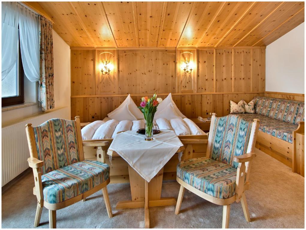 "Quality Hosts Arlberg" Hotel Garni Moessmer Sankt Anton am Arlberg Exteriér fotografie
