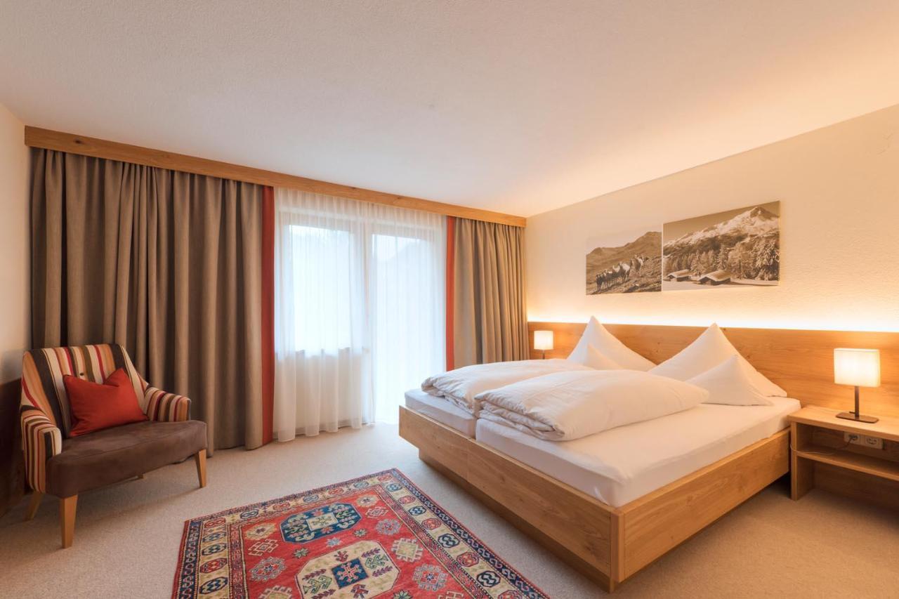 "Quality Hosts Arlberg" Hotel Garni Moessmer Sankt Anton am Arlberg Exteriér fotografie
